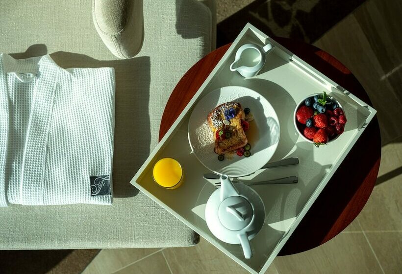 جناح سرير كينج, Fairmont Bab Al Bahr