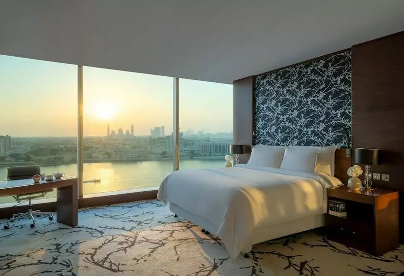 リバービュースタンダードルーム, Fairmont Bab Al Bahr
