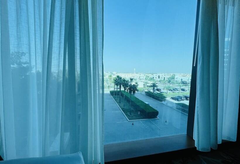 جناح, Fairmont Bab Al Bahr