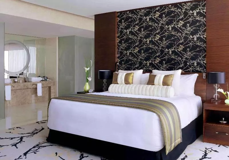 キングサイズベッドのジュニアスイート, Fairmont Bab Al Bahr