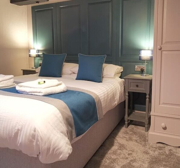 스탠다드 트리플 룸, Furzeleigh Mill Inn