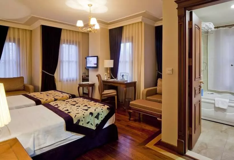 سوییت جونیور, Glk Premier The Home Suites & Spa