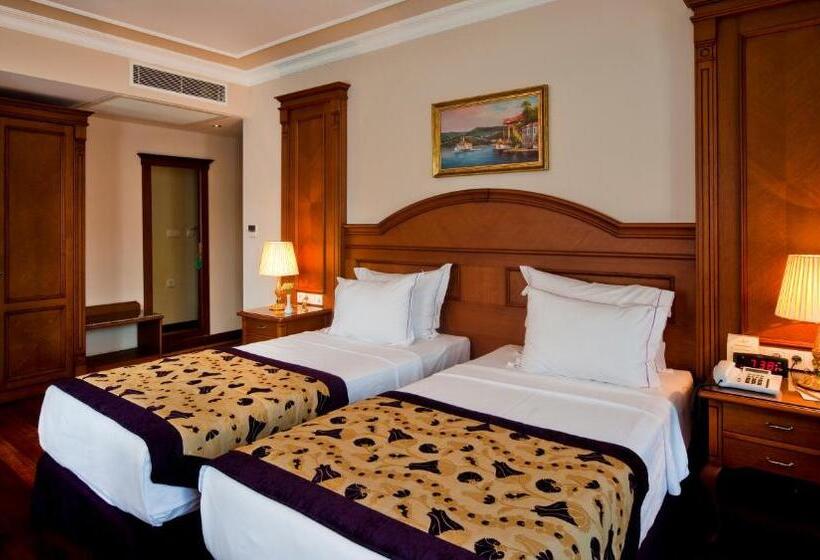 سوییت جونیور, Glk Premier The Home Suites & Spa