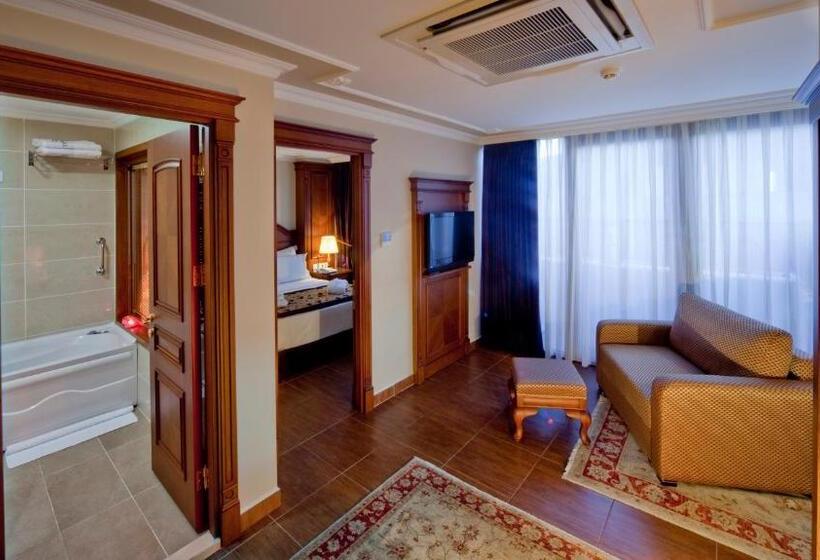 سوییت اجرایی, Glk Premier The Home Suites & Spa