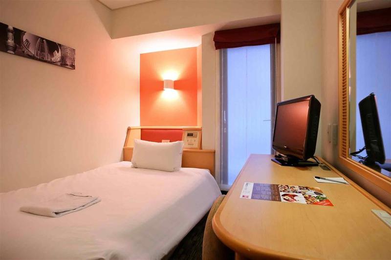 Standard Single Room, Ibis Tokyo Shinjuku