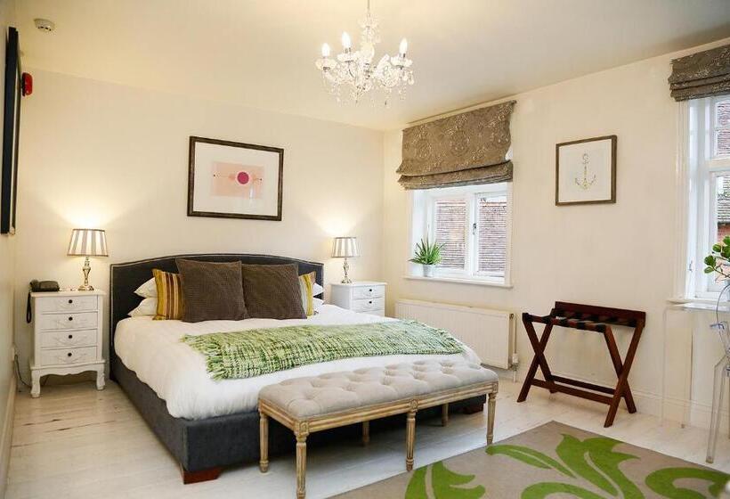 スーペリアールーム, The Miller Of Mansfield Goring