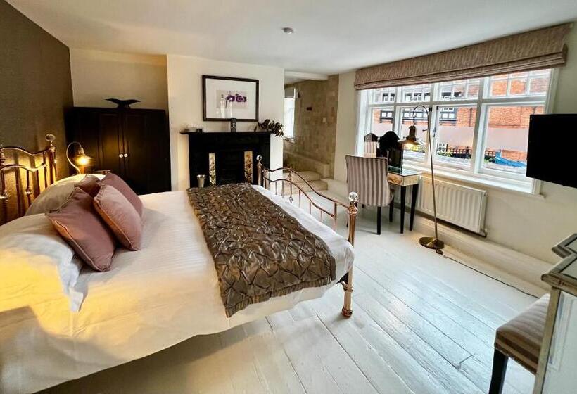 スーペリアールーム, The Miller Of Mansfield Goring