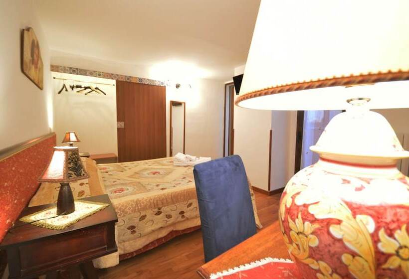 스탠다드 트리플 룸, Proserpina