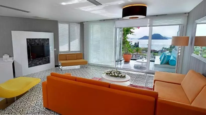 ペントハウススイート, Sianji Wellbeing Resort