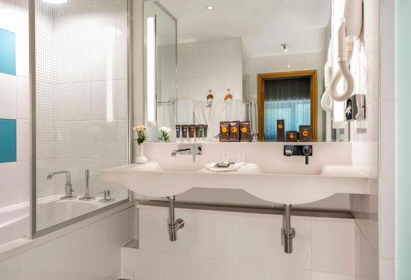 Executive Room Queen Bed, Novotel Gaziantep