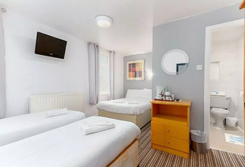 اتاق استاندارد چهار تخته, The Sandringham Court Hotel & Apartment With High Speed Wi Fi