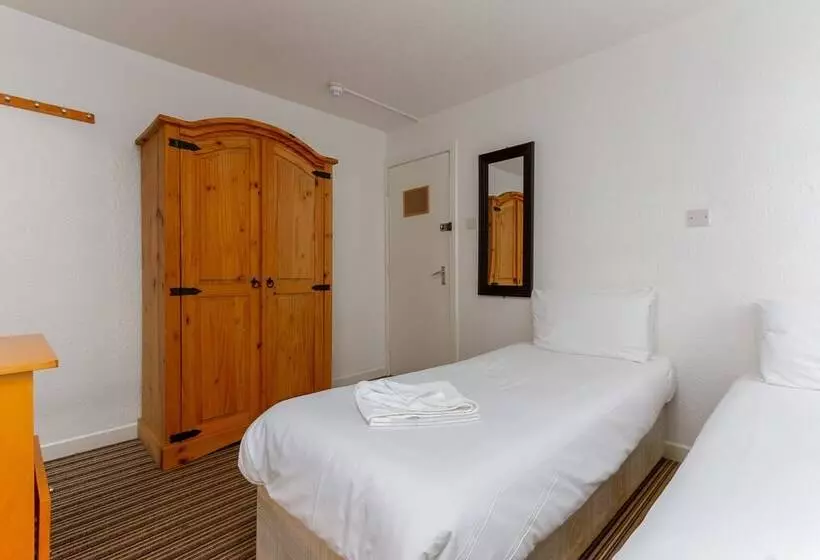 اتاق استاندارد چهار تخته, The Sandringham Court Hotel & Apartment With High Speed Wi Fi
