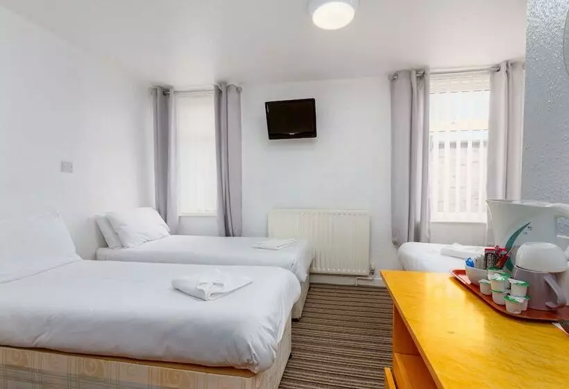 اتاق استاندارد چهار تخته, The Sandringham Court Hotel & Apartment With High Speed Wi Fi
