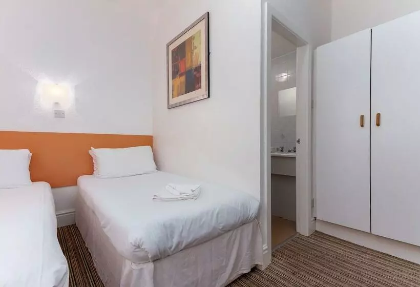 اتاق استاندارد سه نفره, The Sandringham Court Hotel & Apartment With High Speed Wi Fi