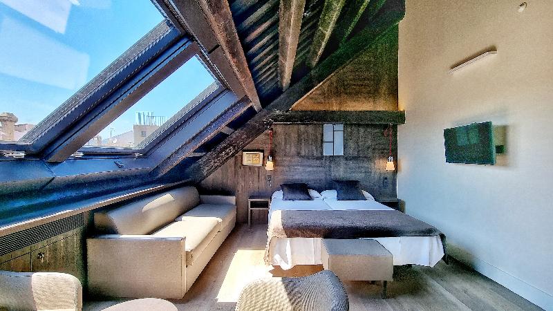 سوئیت جونیور با تراس, Brosse Garden