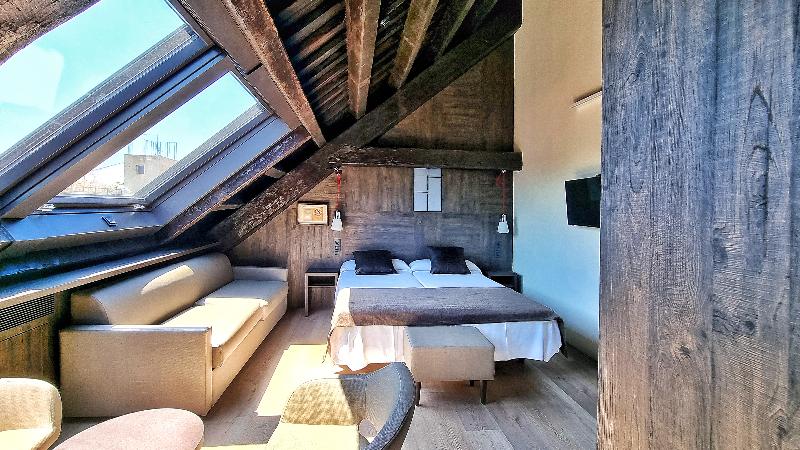 سوئیت جونیور با تراس, Brosse Garden