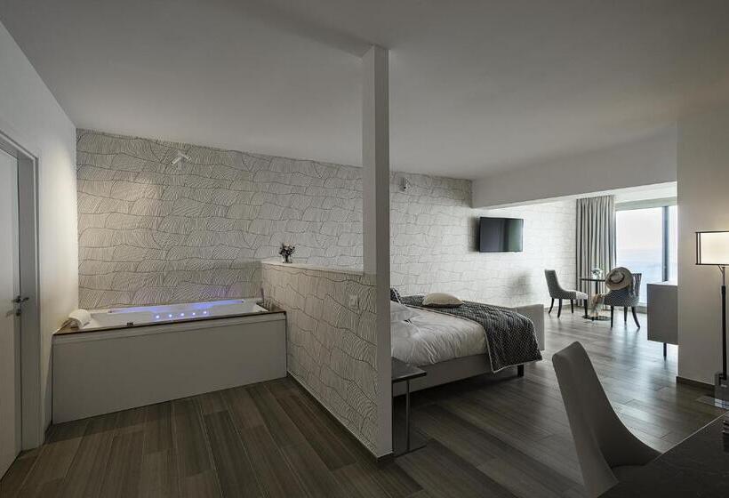 Полулюкс Вид на Море, Sublimis Boutique Hotel Adults Only