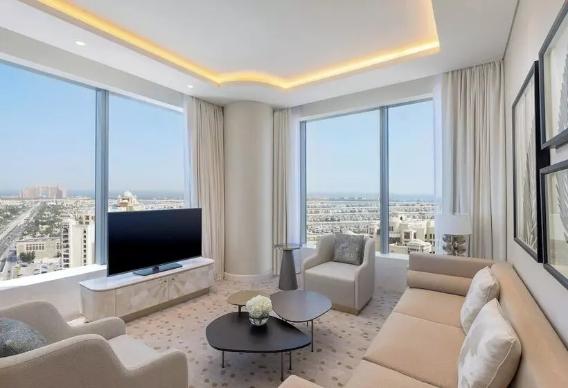 Deluxe Suite Sea View