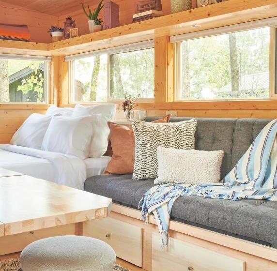 غرفة ديلوكس, Hutton Brickyards Riverfront Hotel & Venue