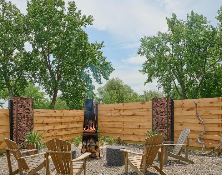 １ベッドルームハウス, Hutton Brickyards Riverfront Hotel & Venue