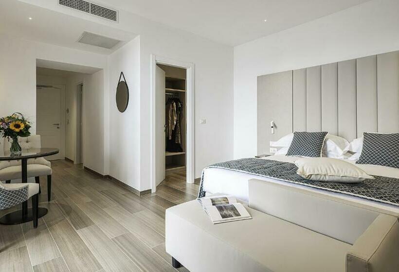 Люкс Вид на Море, Sublimis Boutique Hotel Adults Only