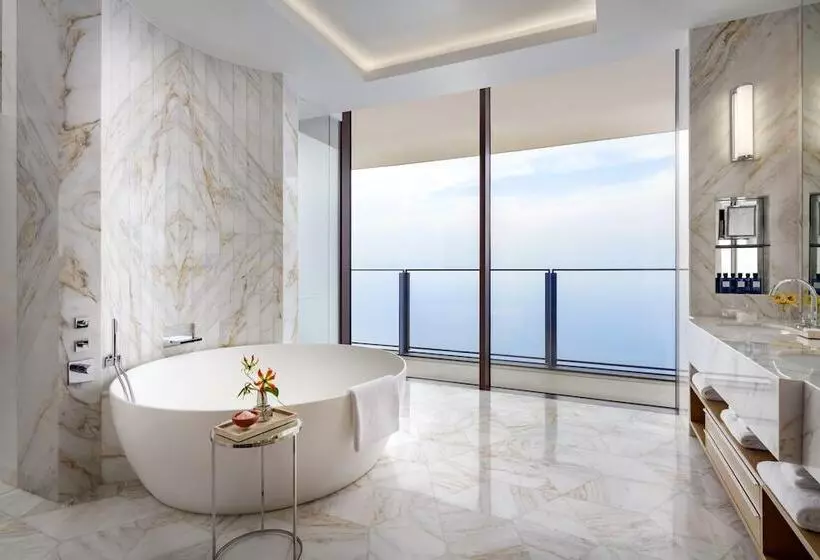 اتاق پنت هاوس, Atlantis The Royal