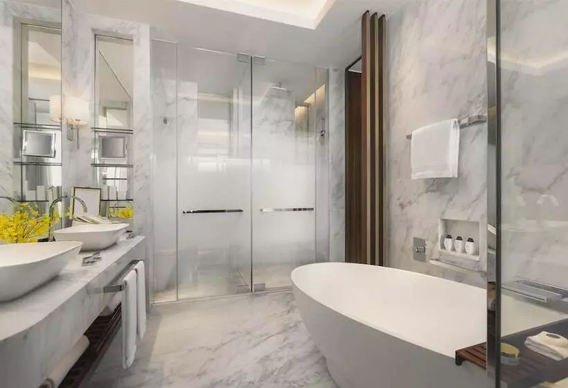 2 Bedroom Suite with Terrace, Atlantis The Royal