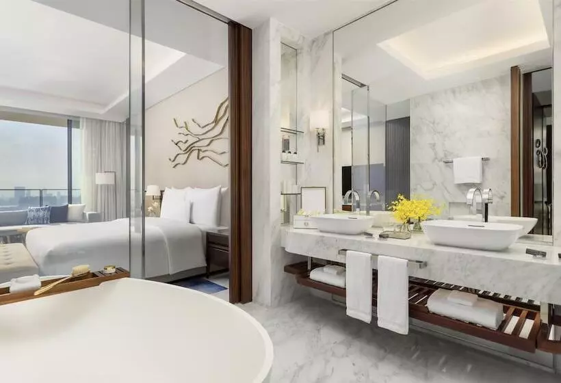 2 Bedroom Suite with Terrace, Atlantis The Royal