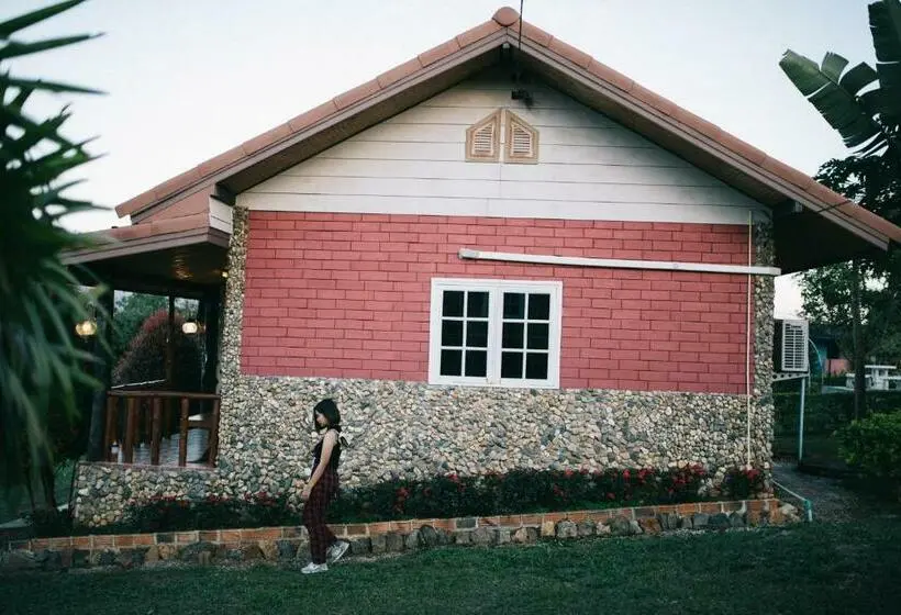 バルコニー付きデラックスルーム, Phoomtada Homestay