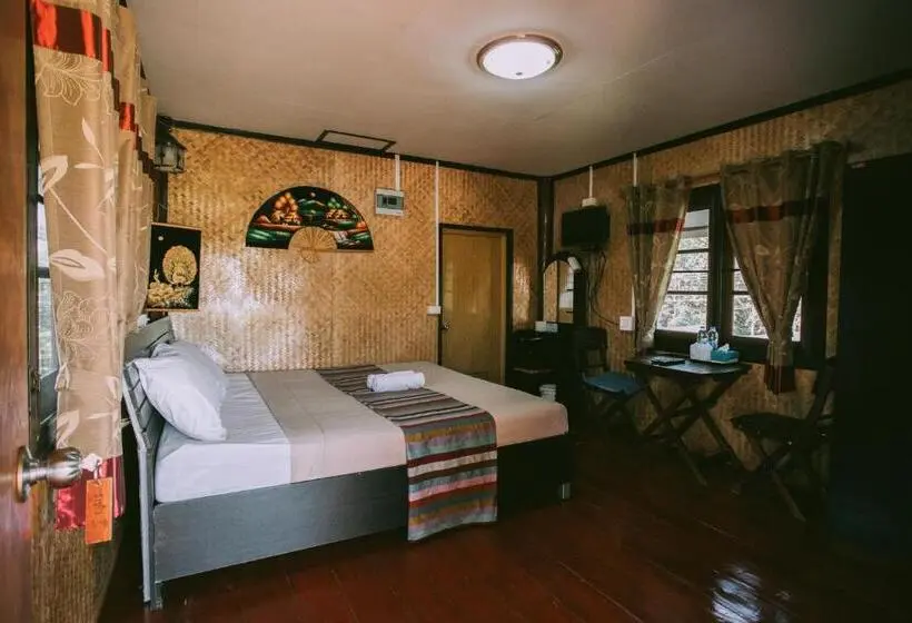 スタンダードバンガロー, Phoomtada Homestay