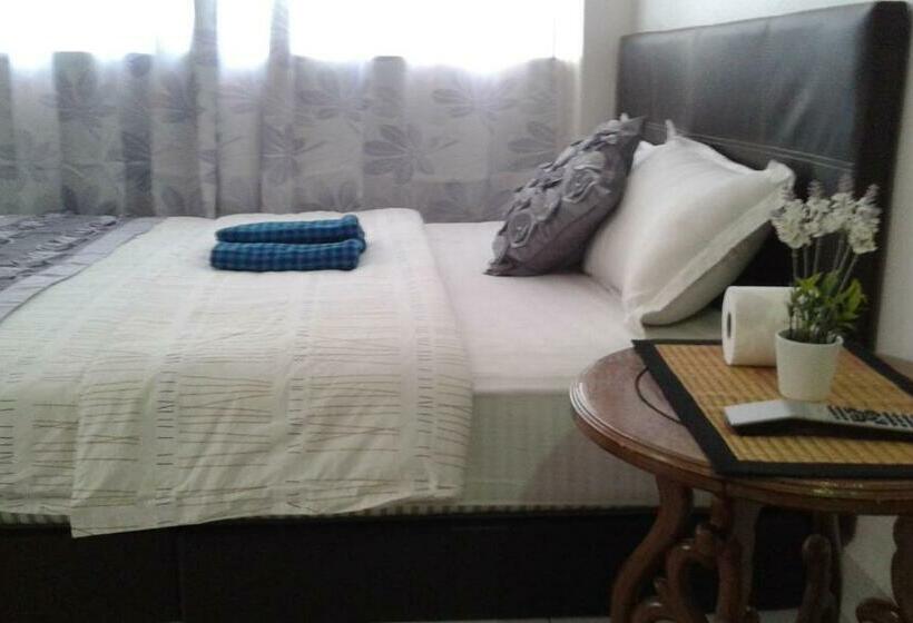 חדר משפחתי, Best Seven Inn