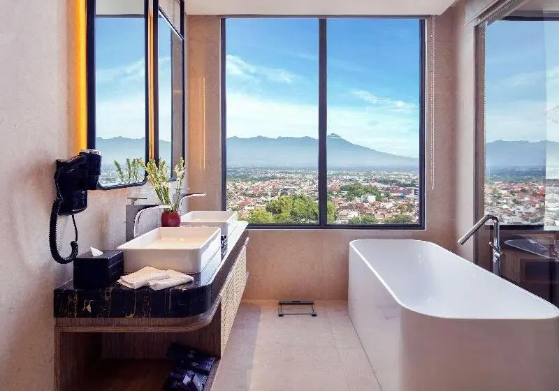 エクゼクティブスイート, Grand Mercure Malang