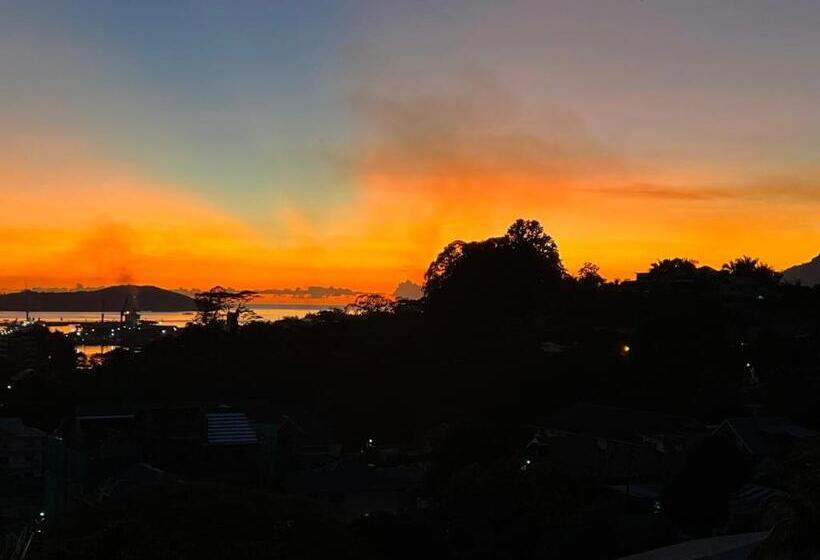 2 Sovrums Lägenhet, Hilltop Boutique