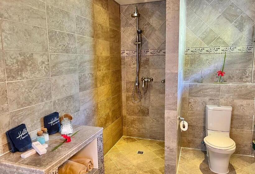 2 Sovrums Lägenhet, Hilltop Boutique