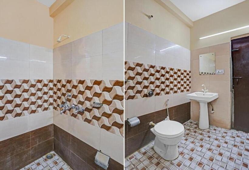 Habitació Triple Clàssica, Oyo 81892 Himani Residency