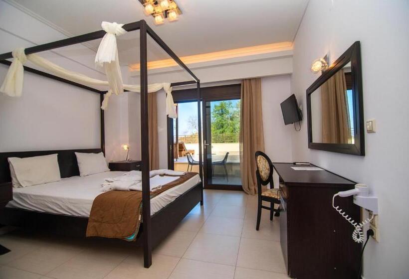 غرفة قياسية مزوَّدة بجاكوزي, Riviera Perdika