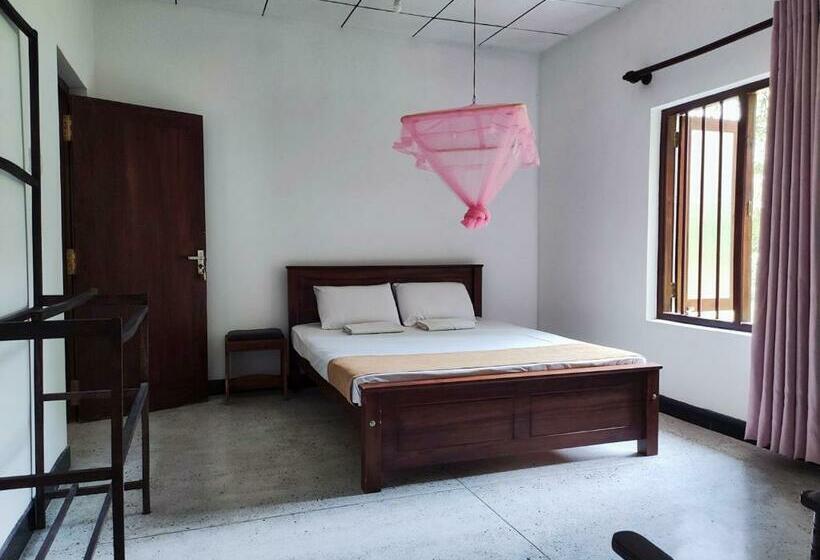 חדר סטנדרט, Schatzi S Hideaway