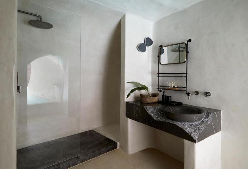 デラックススイート, White Pearl Cavalieri