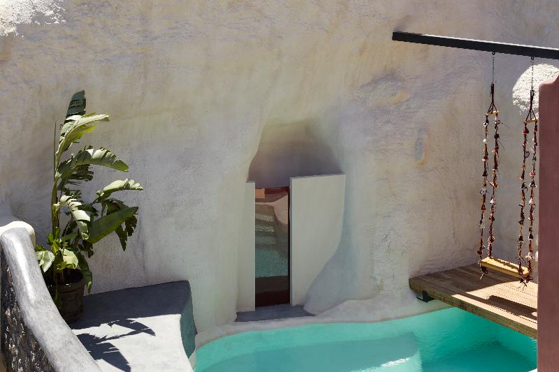 デラックススイート, White Pearl Cavalieri