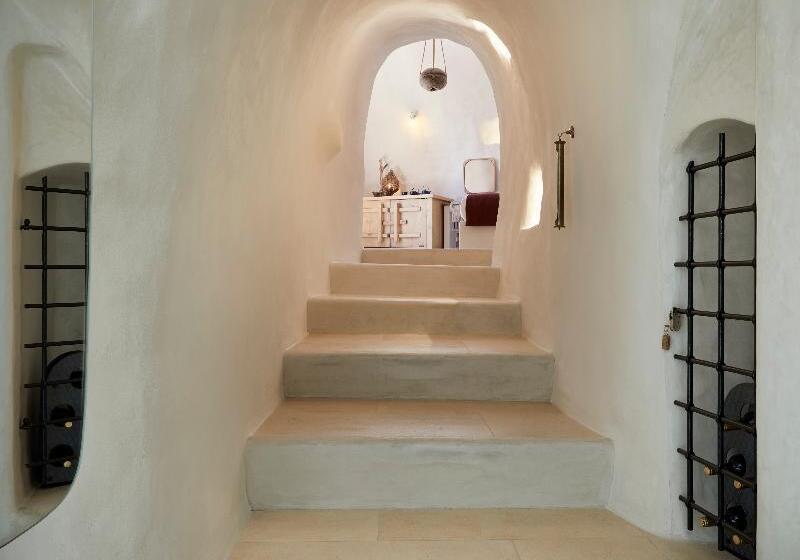 デラックススイート, White Pearl Cavalieri