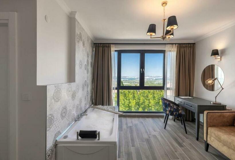 Номер Deluxe, Lagun Castle Hotel&spa