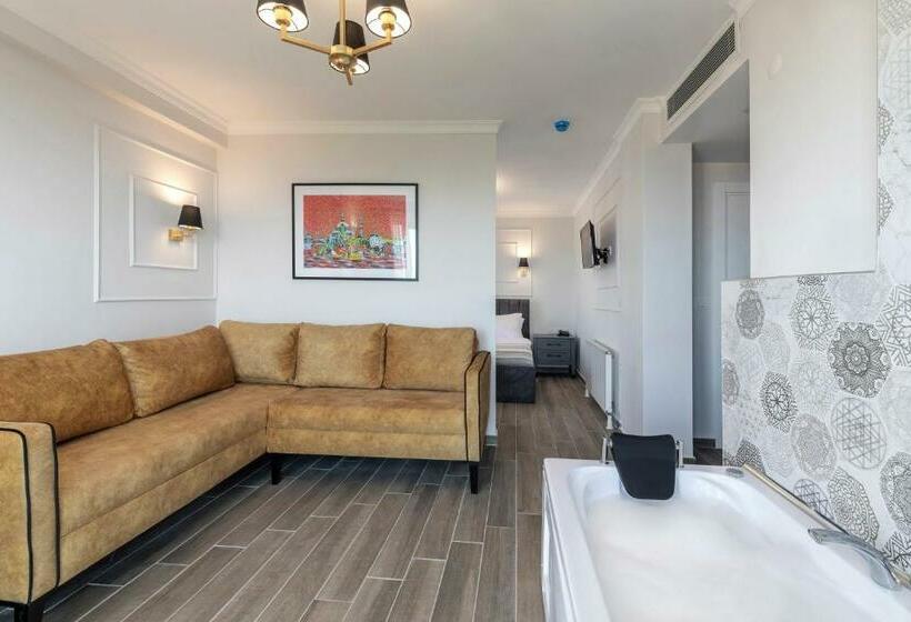 غرفة ديلوكس, Lagun Castle Hotel&spa