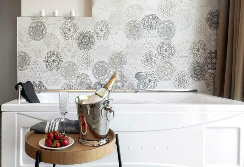 غرفة ديلوكس, Lagun Castle Hotel&spa