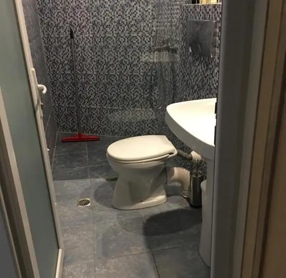 اتاق استاندارد, Dyhouse