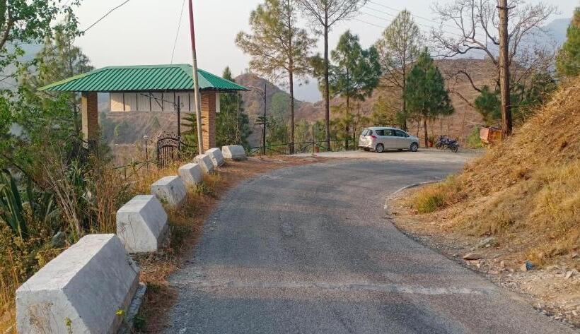 شقة ديلوكس غرفة نوم واحدة, Blue Pine Orchards   Villas