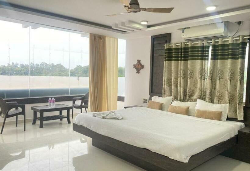 חדר דלוקס, Staymaker Lake Residency