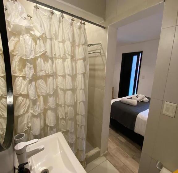 اتاق لوکس, Nb Mountain Aparts El Chalten