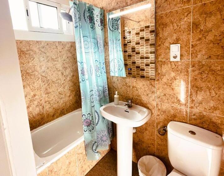 חדר אקונומי, Colibri