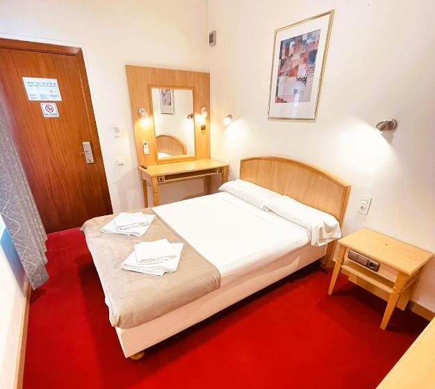 חדר סטנדרט, Colibri