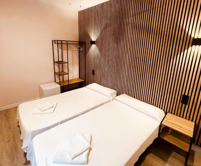 חדר דלוקס, Colibri